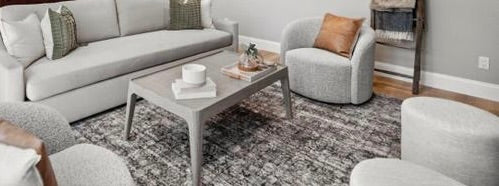 Bernhardt Coffee Table classic style grey / taupe Colour 46.5"